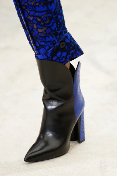 Look 98